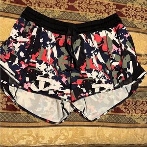 Lululemon Hotty Hot Shorts, size 10, length 2.5